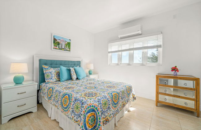 Modern, Stunning & Bright Central Beach Villa - Foto 3