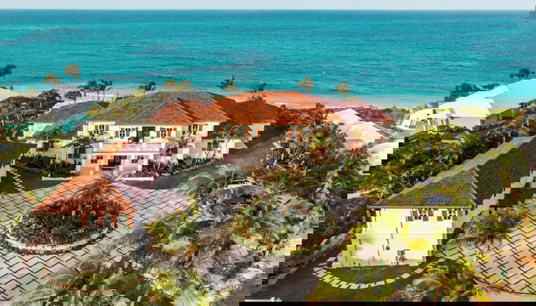 Foto 1 - Secluded Serenity: Beachfront Estate On Private Acres