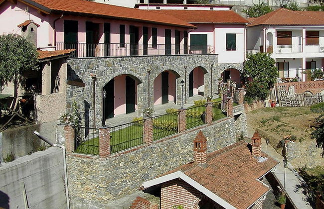 Apartment in Castellaro With Terrace - Foto 25