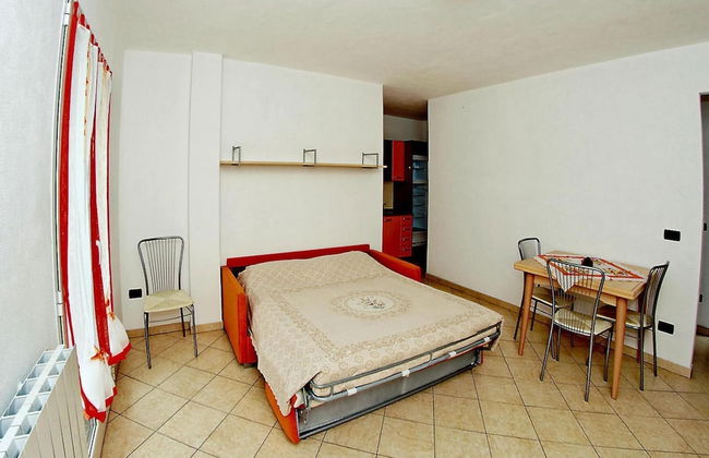 Apartment in Castellaro With Garden - Foto 1
