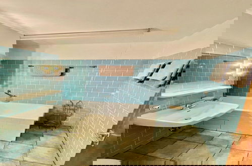 Foto 9 - Nice Apartment in Bad Herrenalb With Pool
