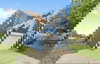 Foto 1 - Family Retreat with Modern Comforts