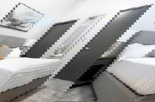 Foto 3 - Six Cord Apartments By Barsala