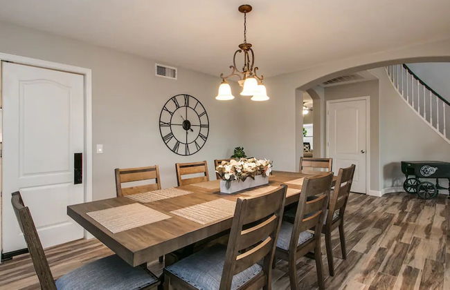 Massive 5 Bdrm Getaway W/pool, Hot Tub, Game Room! - Foto 30