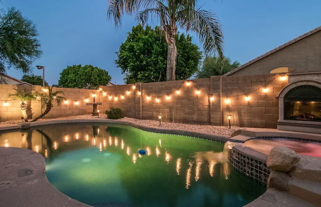 Massive 5 Bdrm Getaway W/pool, Hot Tub, Game Room! - Foto 38