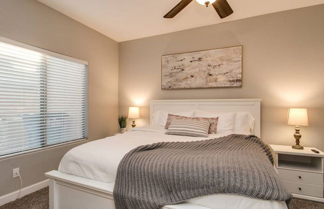 Massive 5 Bdrm Getaway W/pool, Hot Tub, Game Room! - Foto 4