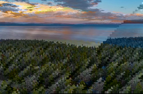 Foto 44 - Paige Meadow by Avantstay Near Lake & Tahoe City