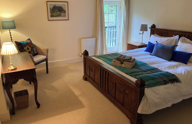 Glanhenwye Courtyard Cottages - Photo 42