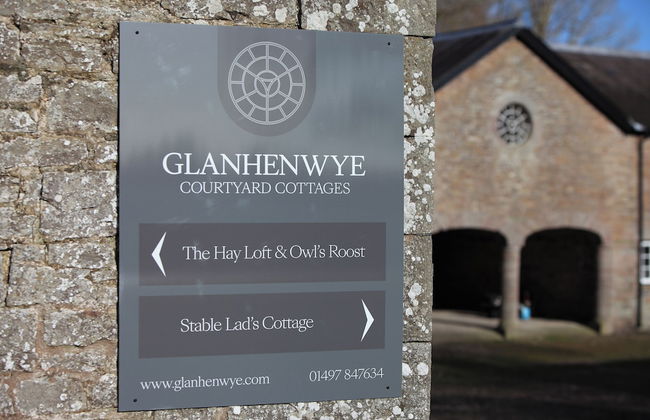 Glanhenwye Courtyard Cottages - Photo 47