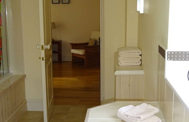 Glanhenwye Courtyard Cottages - Photo 32