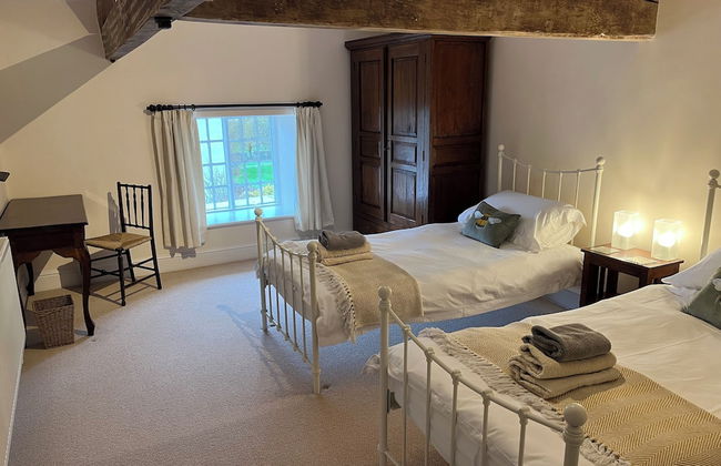 Glanhenwye Courtyard Cottages - Photo 29