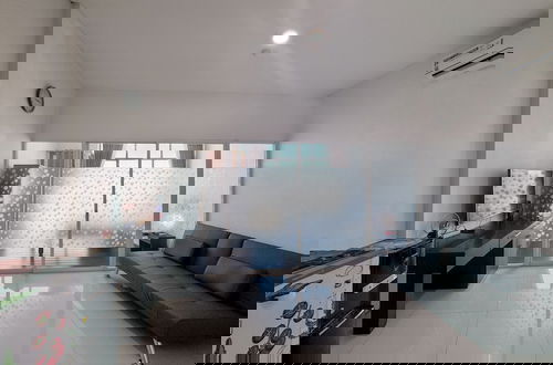 Foto 9 - Good Location And Relaxing 1Br Apartment At Aryaduta Residence