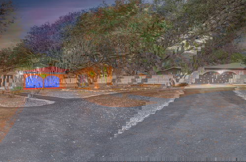 Foto 41 - Whitewater River House - Game Room, Firepit, Walking Distance to Whitewater Amphitheater!