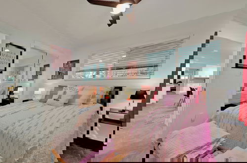 Foto 16 - Whitewater River House - Game Room, Firepit, Walking Distance to Whitewater Amphitheater!
