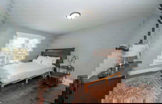 Foto 2 - The Restful Roost w Hot Tub