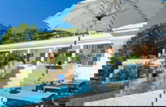 Photo 1 - Magnificent Holiday Home With View
