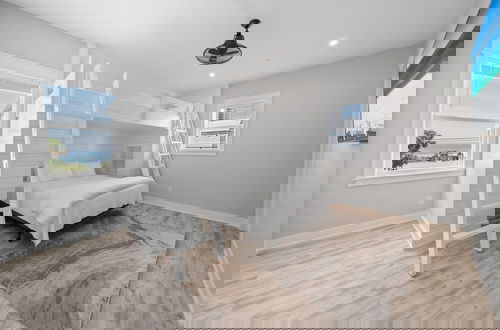 Foto 9 - Twisted Sister 6 Bedroom Home