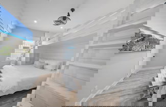 Foto 2 - Twisted Sister 6 Bedroom Home