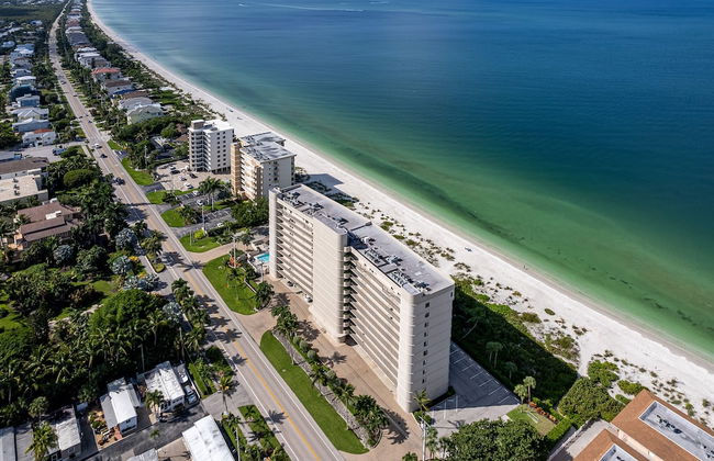 Welcome To Ambassador # 905 Penthouse 2 Bedroom Condo by RedAwning - Foto 16