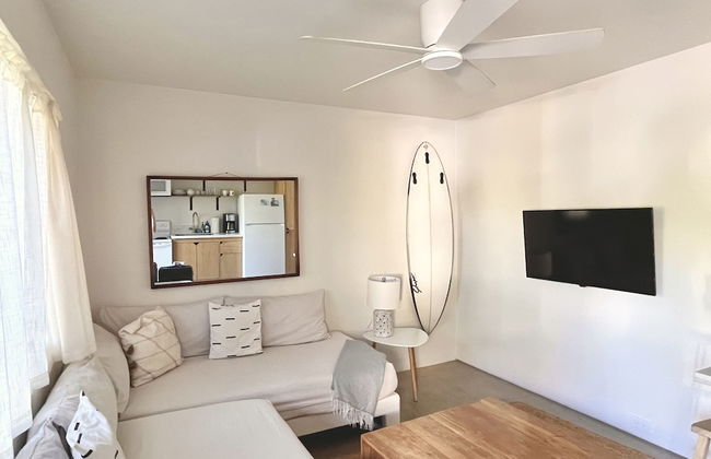 Akule Clubhouse: Awa 1 Bedroom Apt by the Beach 1 Condo by RedAwning - Photo 6