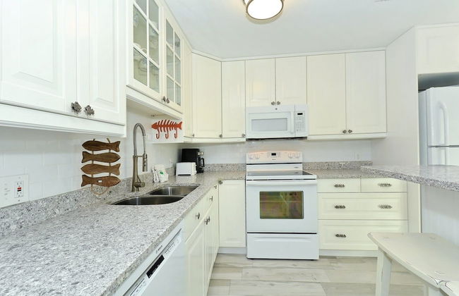 Tarpon Pointe 2 Bedroom Home by RedAwning - Foto 8