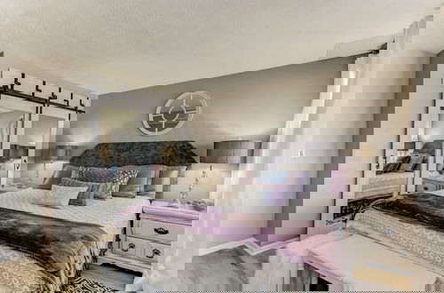 Photo 2 - Coral Sands Beautiful Condominium by RedAwning