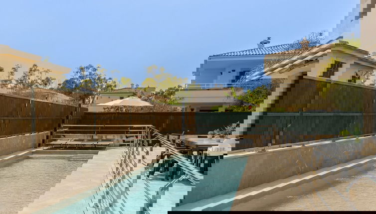 Foto 1 - Premium Villa With Balcony