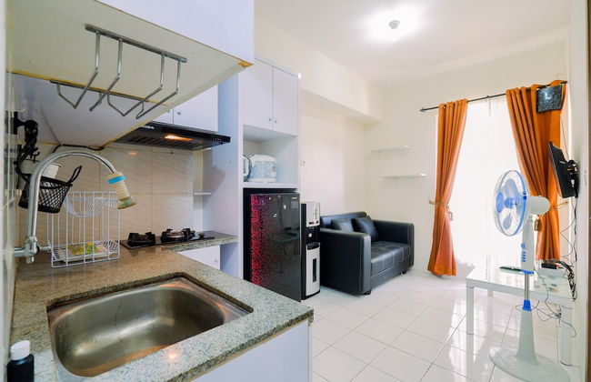 Comfy 1BR with Extra Room Podomoro Golf View Apartment - Foto 5