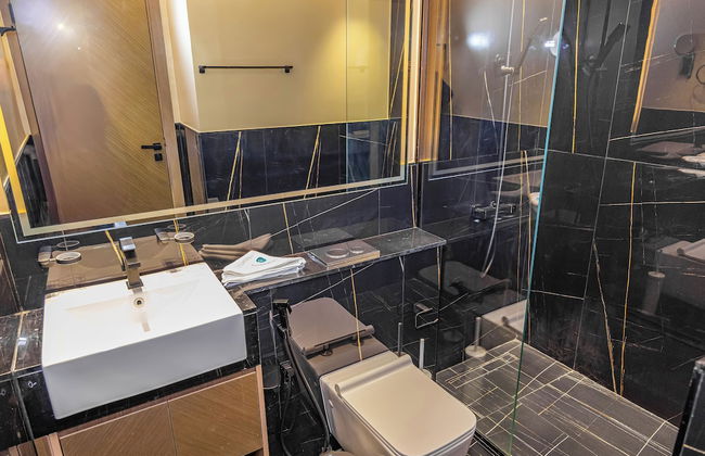 Bloomfields Stylish 1Br Binghatti Creek - Photo 7