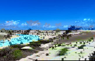 Foto 1 - Stylish Lagoon View Escape With Balcony