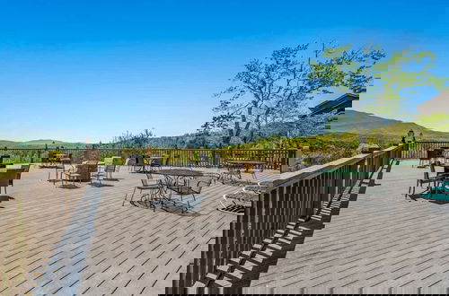 Foto 40 - Sleeps 8 Pool Playground Mountain Views Hot Tub