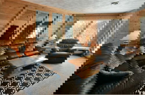 Foto 7 - Seven Springs Stoneridge 3 Bedroom Standard Condo - Ski-In/Out, Pet Friendly! by RedAwning - Save 10% on 3 Nights, 15% on 5 Nights!