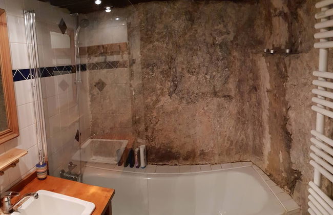 Romantic,central Situated 75m2 Flat - Photo 11