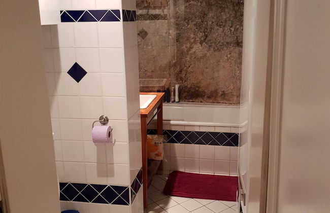 Romantic,central Situated 75m2 Flat - Photo 12