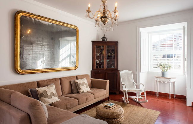 Central Ericeira Apartment With Lift - Photo 2