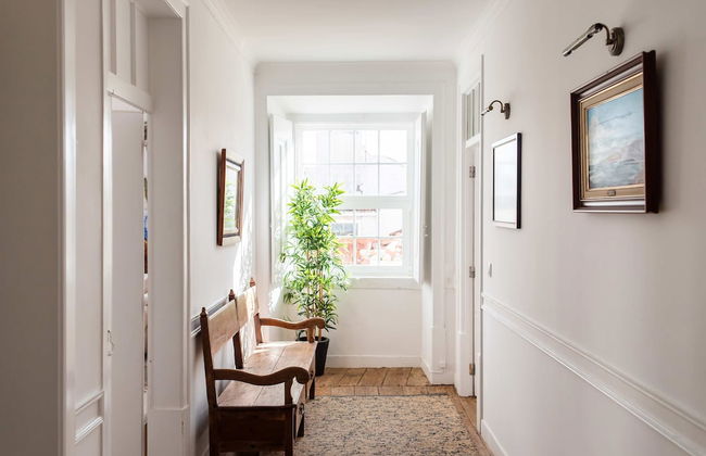 Central Ericeira Apartment With Lift - Photo 42