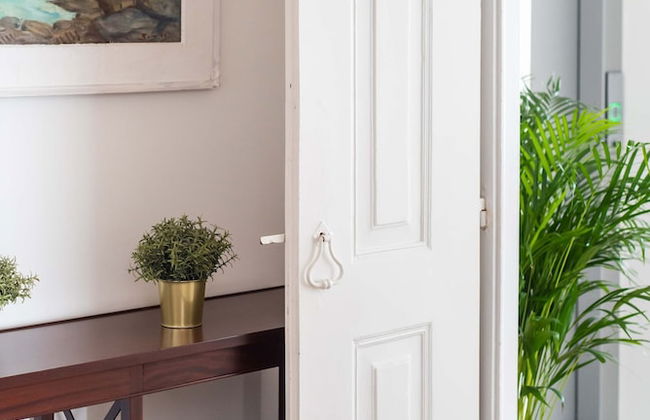 Central Ericeira Apartment With Lift - Photo 36