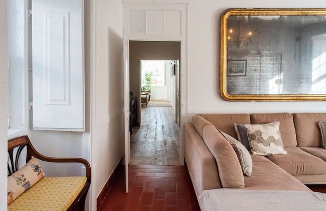 Central Ericeira Apartment With Lift - Photo 11