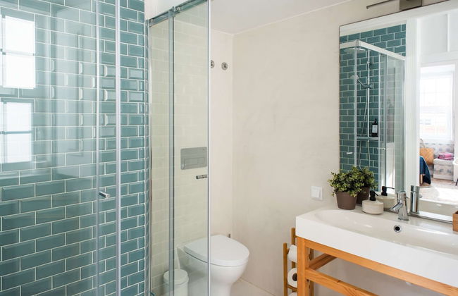 Central Ericeira Apartment With Lift - Photo 24