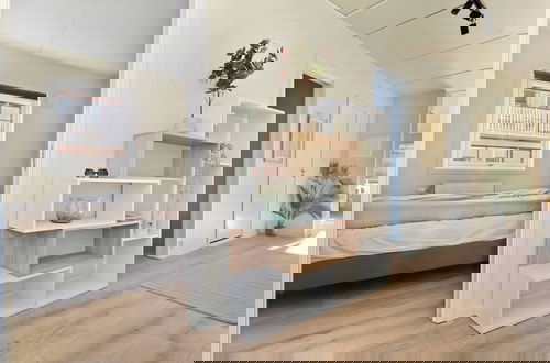Photo 2 - Charming Oslo Apartment With Balcony & Rooftop Access