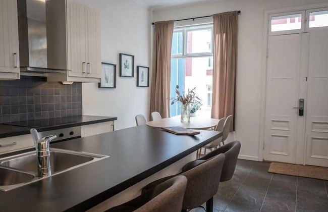 In the Heart of Brosundet! Fully Equipped 3 Bed Room Ap - Foto 16