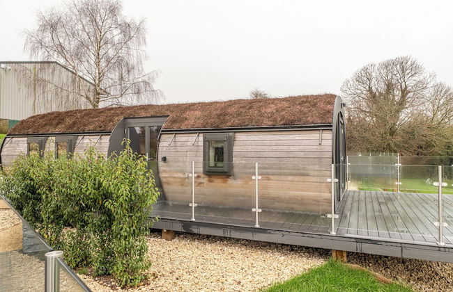 Sustainable Pod on Old Chalford Farm - Foto 60