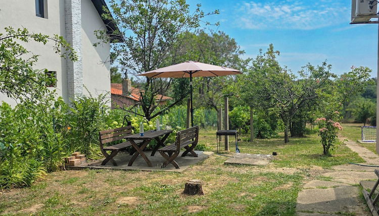 Photo 1 - Vila Nera Banstol Cottage