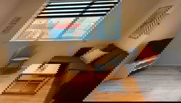 Foto 1 - Cozy Apartment With 2 Nice Double Rooms