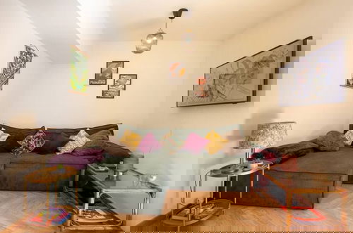 Foto 1 - Alegr0 · 60s Chic Central Apartment w/ Garden