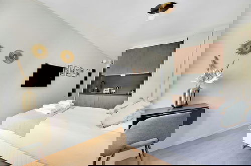 Foto 4 - Modern 