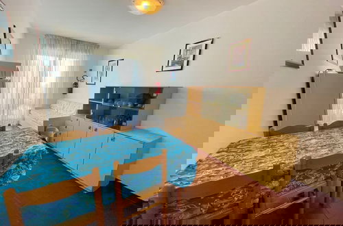 Foto 14 - Spacious Apartment With Private Terrace