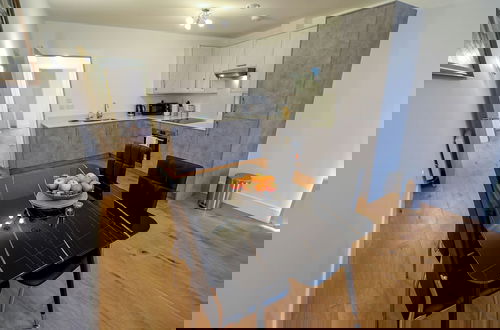Photo 10 - Meadow Lodge - 2 Bedroom Apartments