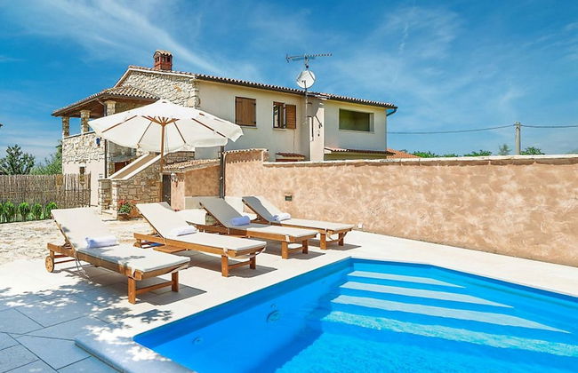 Charming Holiday Home With Garden - Foto 16