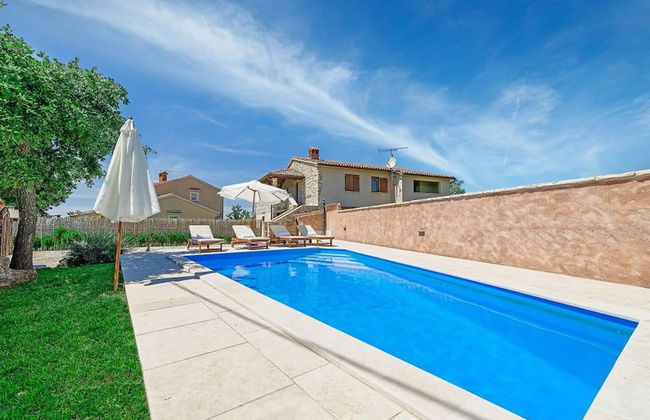 Charming Holiday Home With Garden - Foto 11